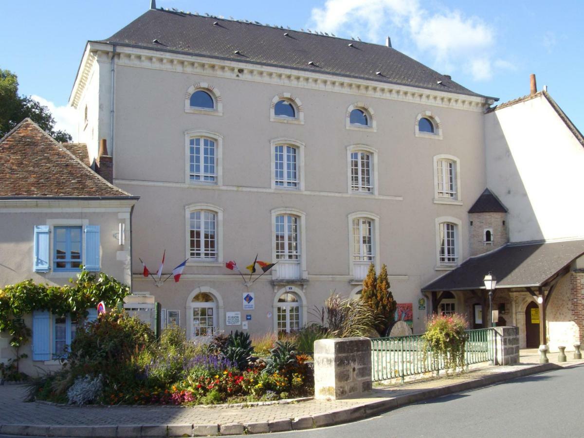 Hotel Gite Le Moulin Mezieres-en-Brenne Exterior foto